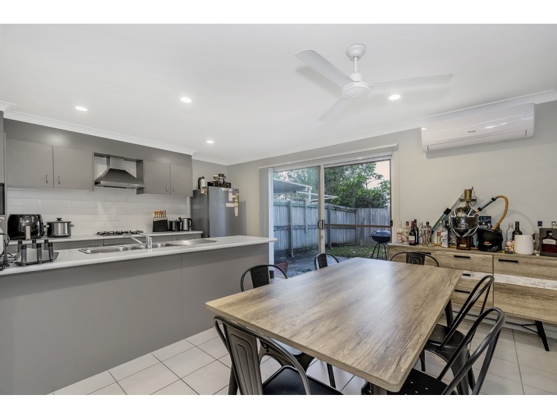 2/5 Bailer Street, Coomera QLD 4209