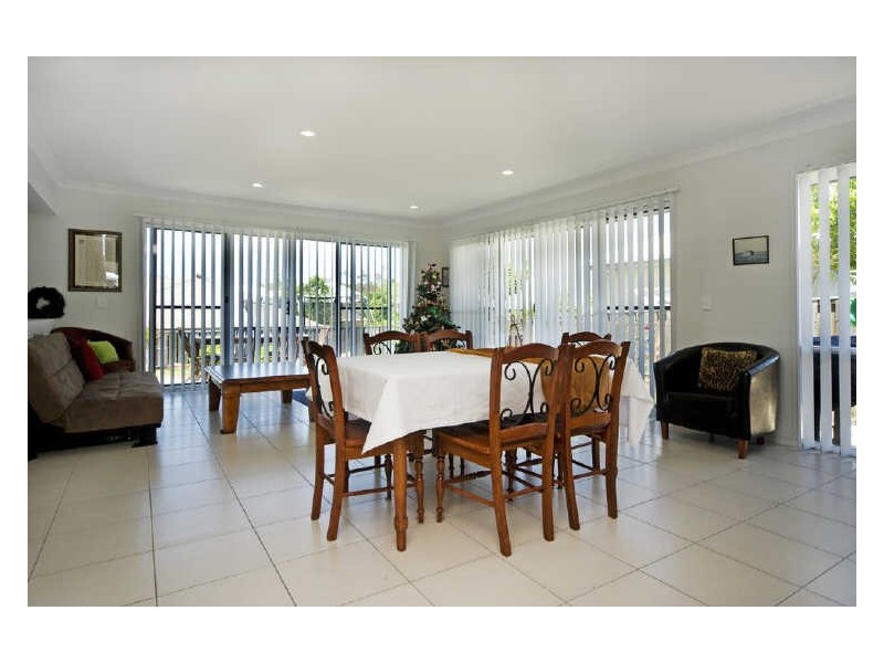 2 Crusade Court, Coomera Waters QLD 4209