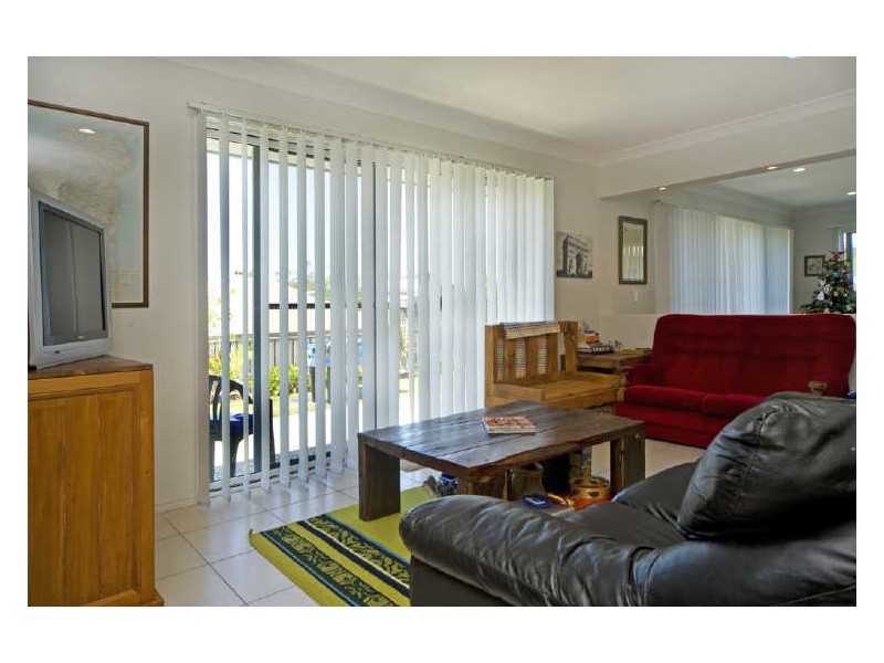 2 Crusade Court, Coomera Waters QLD 4209