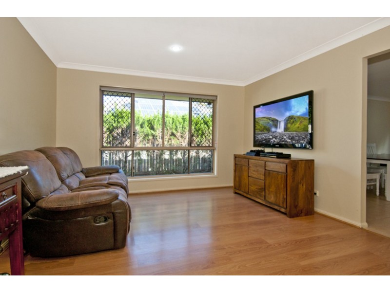 17 Gannon Way, Upper Coomera QLD 4209