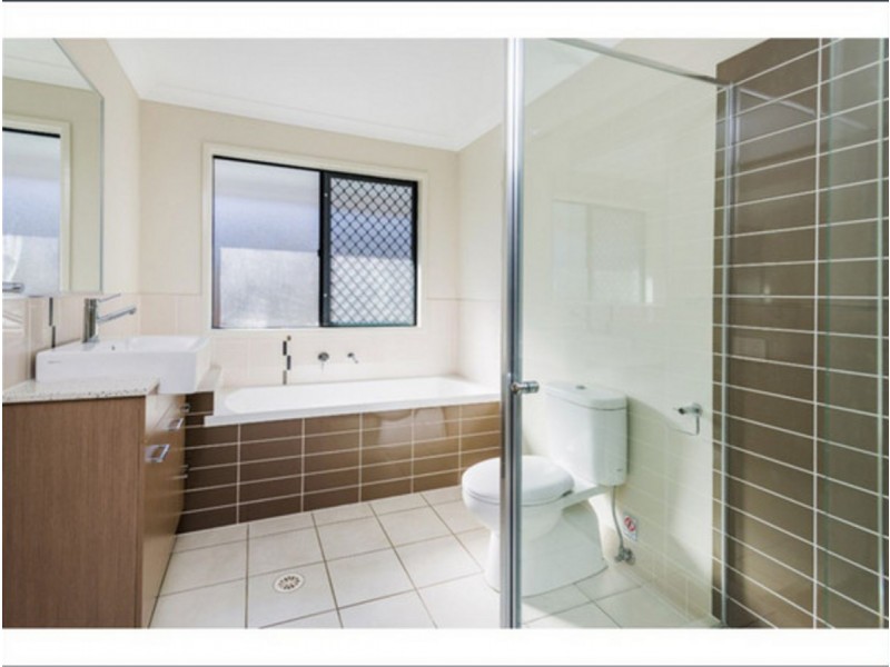 36 Wolseley Way, Upper Coomera QLD 4209