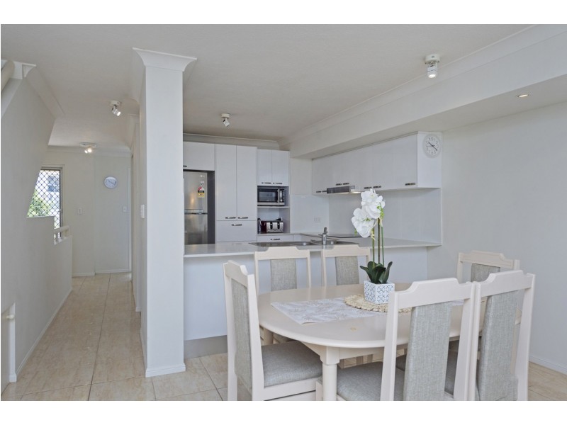 47/100 Morala Avenue, Runaway Bay QLD 4216