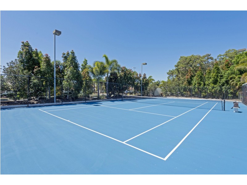 47/100 Morala Avenue, Runaway Bay QLD 4216