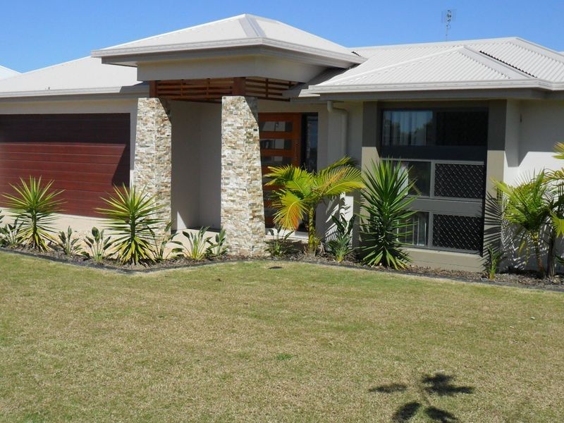 5 Scenic Circuit, Coomera QLD 4209