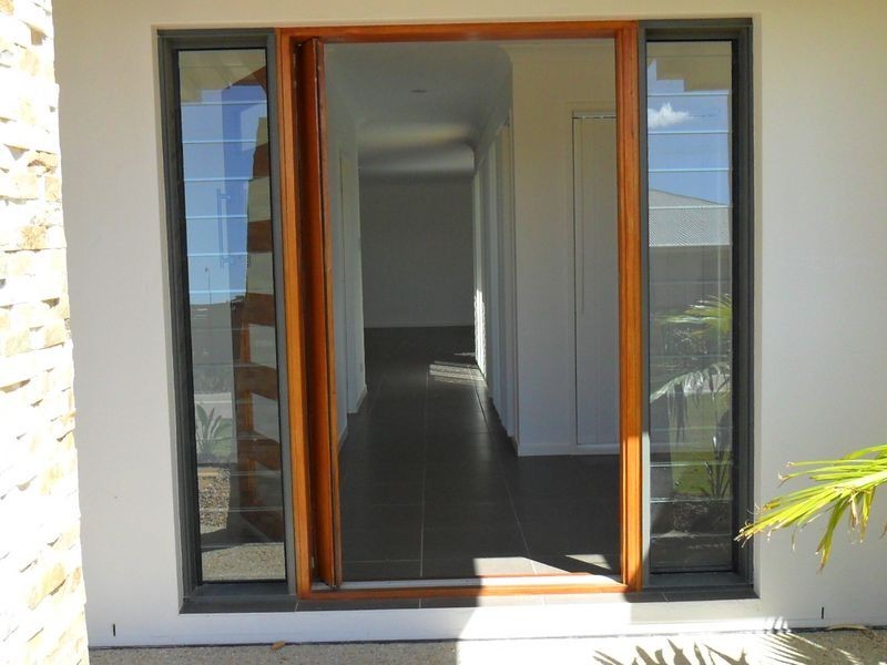 5 Scenic Circuit, Coomera QLD 4209