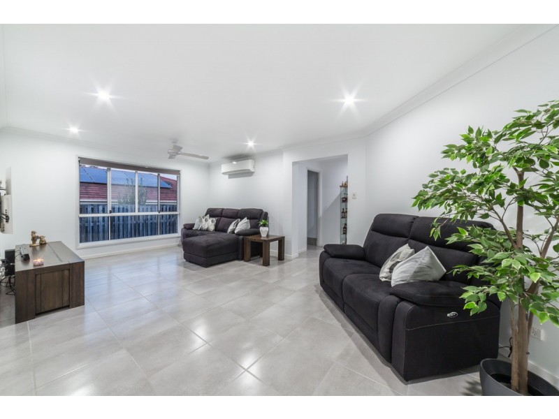 3 Bedroff Street, Upper Coomera QLD 4209