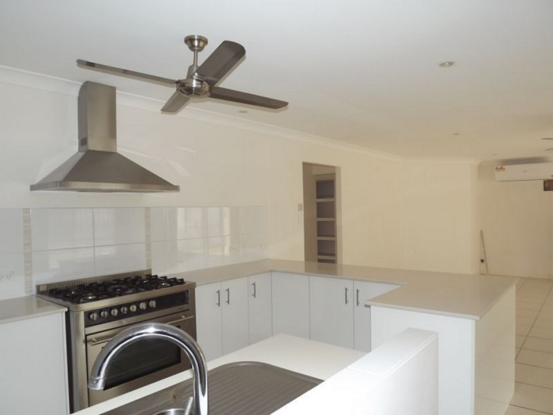 6 Runway Drive, Upper Coomera QLD 4209