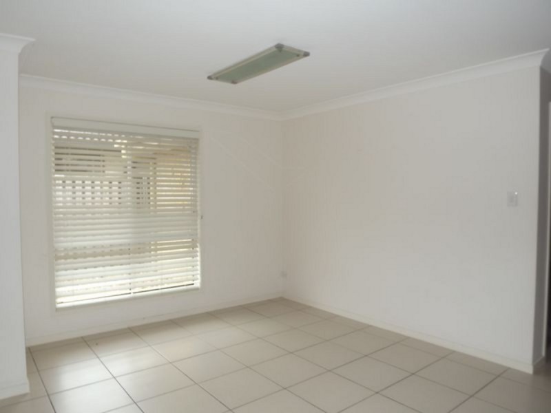 6 Runway Drive, Upper Coomera QLD 4209