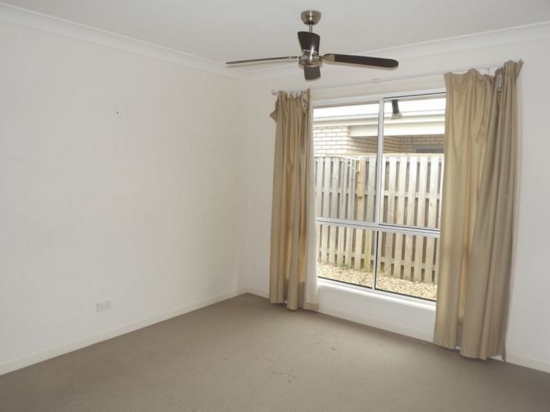 6 Runway Drive, Upper Coomera QLD 4209