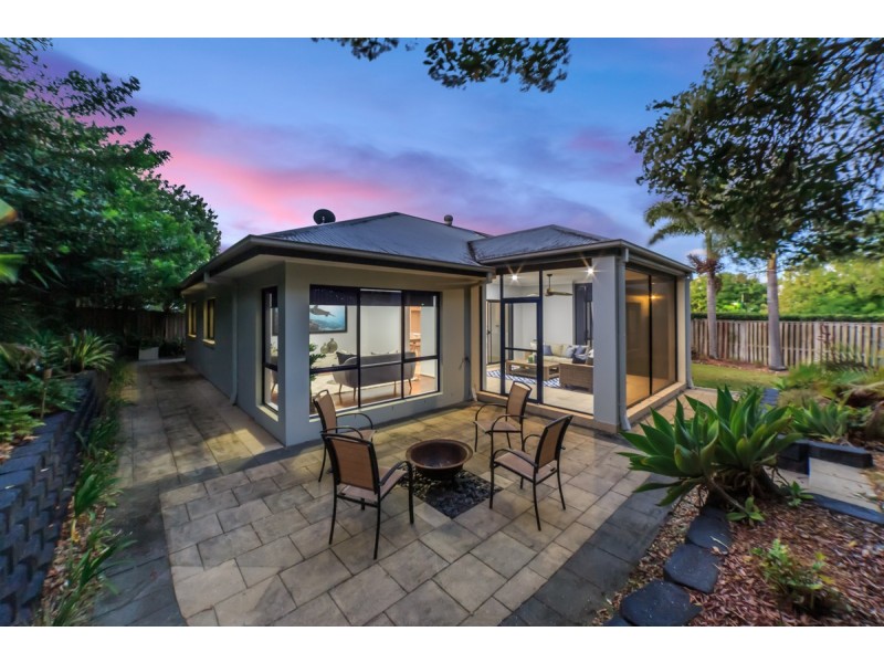 37 Buccaneer Way, Coomera Waters QLD 4209