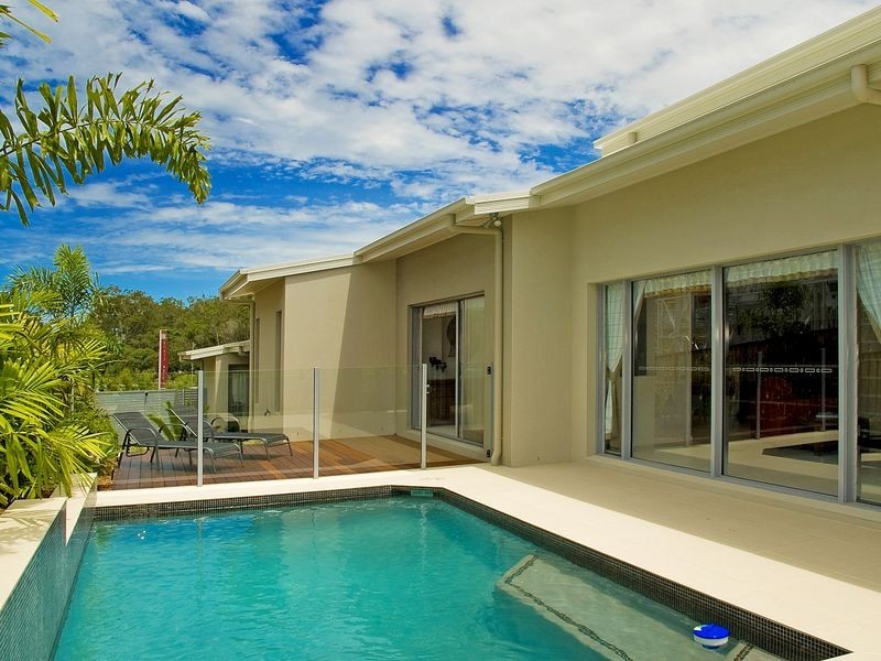 12 Eolo Lane, Coomera Waters QLD 4209