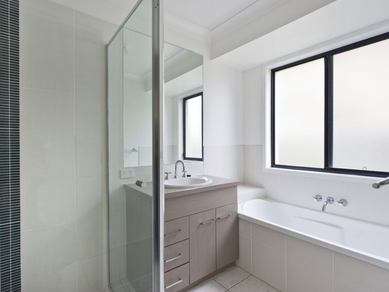 2 Appollo Place, Oxenford QLD 4210