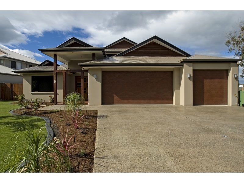 9 Veninde Lane, Coomera Waters QLD 4209