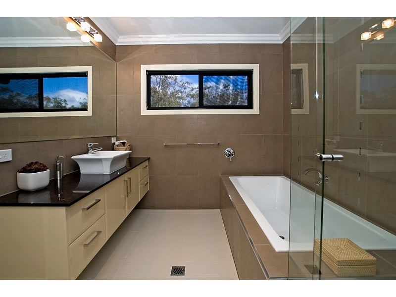 9 Veninde Lane, Coomera Waters QLD 4209