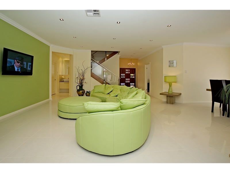 9 Veninde Lane, Coomera Waters QLD 4209