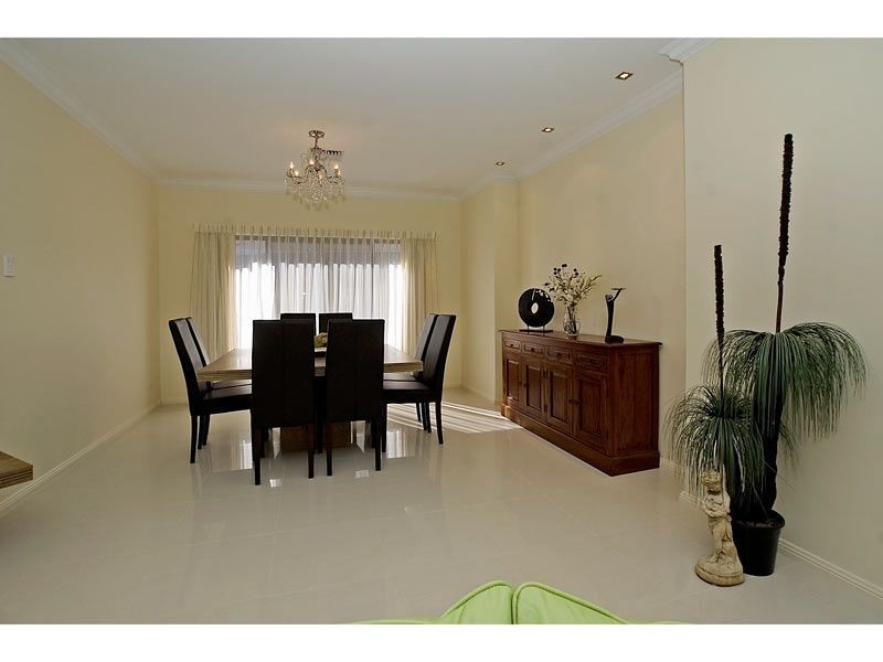 9 Veninde Lane, Coomera Waters QLD 4209