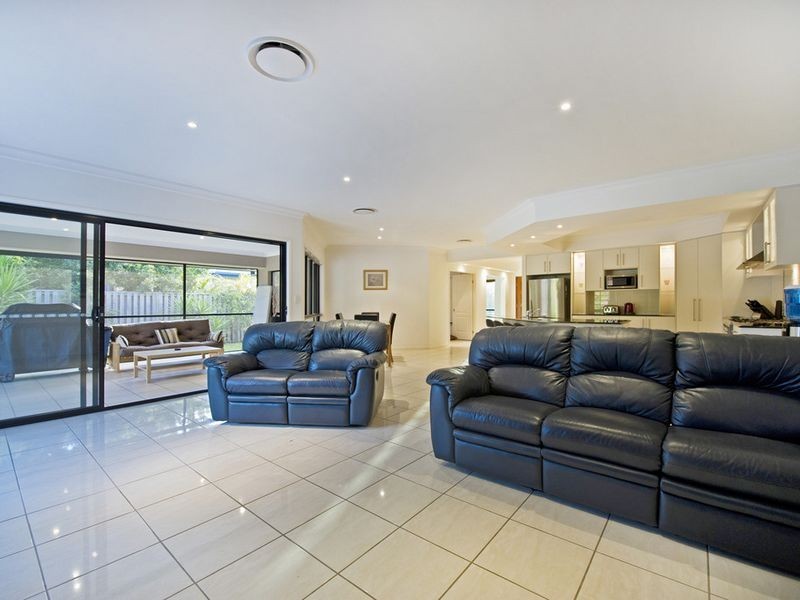 16 Zeus Circuit, Coomera Waters QLD 4209