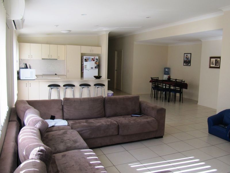 23 Pecan Drive, Upper Coomera QLD 4209