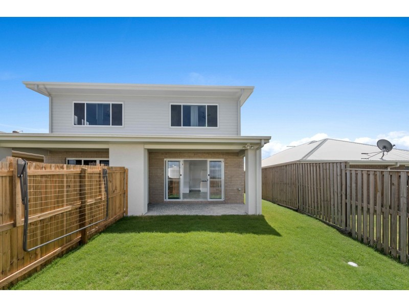 1/34 Woodrose Circuit, Pimpama QLD 4209
