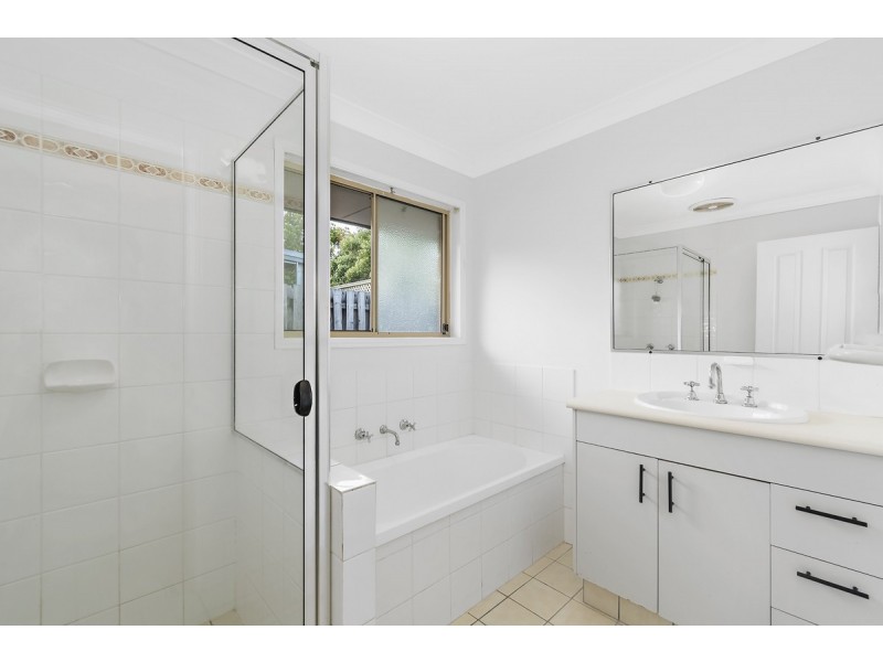 6 College Close, Upper Coomera QLD 4209