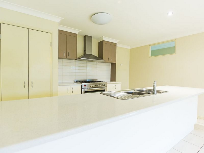 12 Olivevale Street, Ormeau QLD 4208