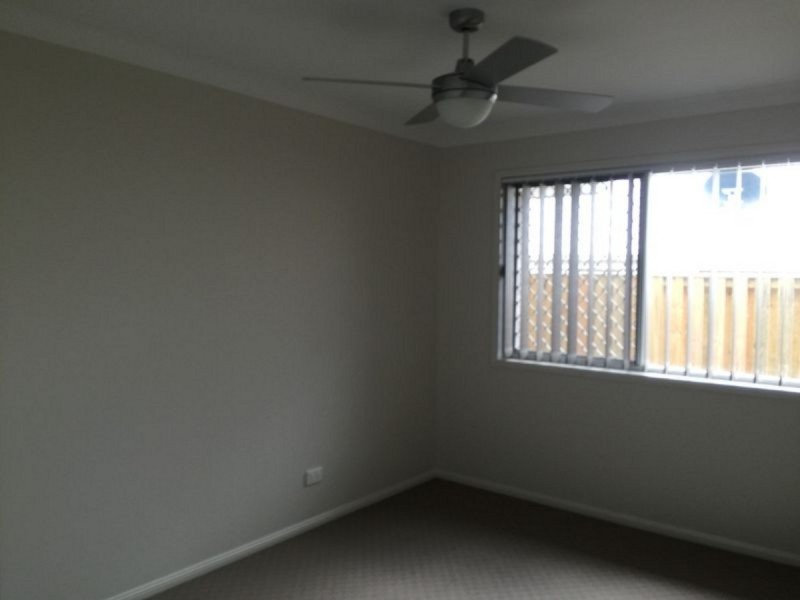 18 Pisces Court, Coomera QLD 4209