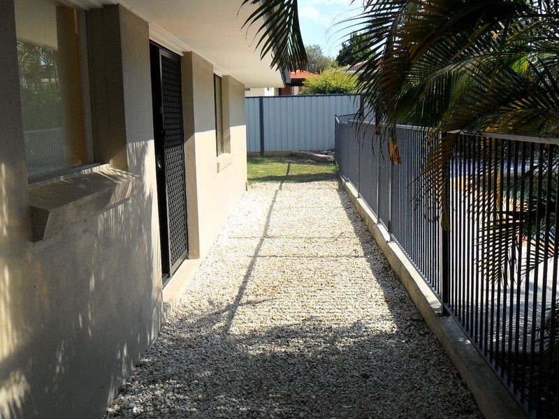 1 Calder Crescent, Helensvale QLD 4212