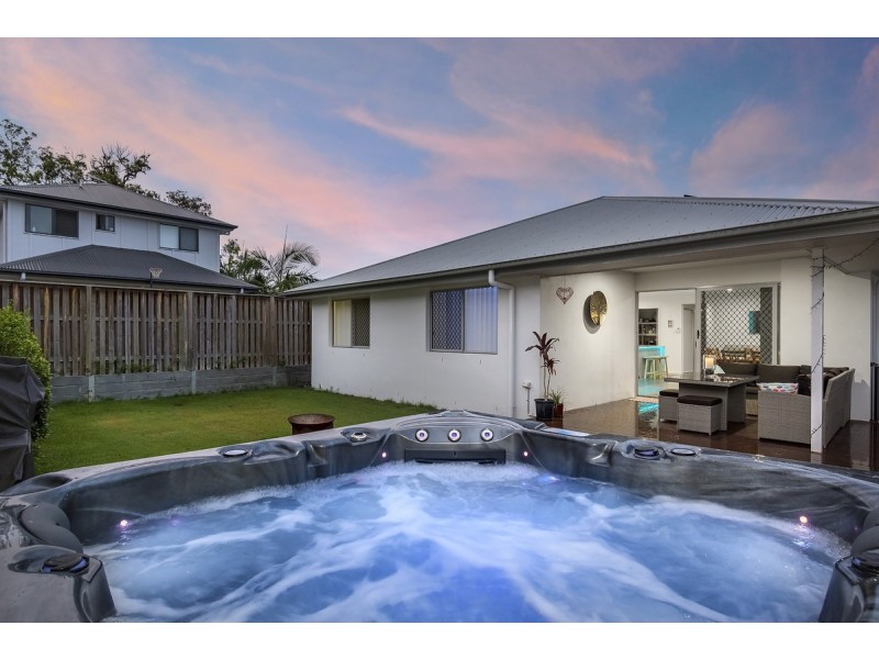 13 Rundle Avenue, Pimpama QLD 4209