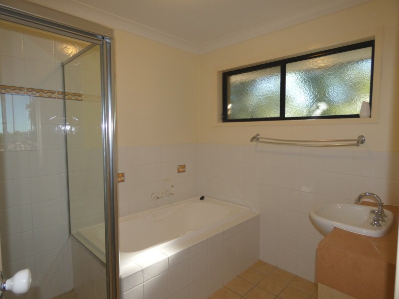 93 Billinghurst Crescent, Upper Coomera QLD 4209