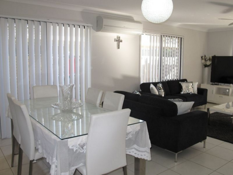 3 Dorretti Circuit, Upper Coomera QLD 4209