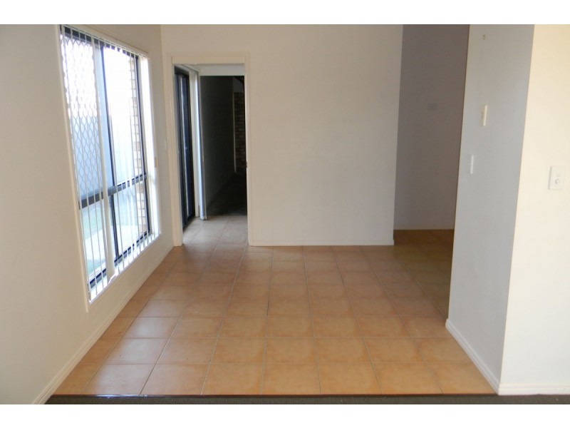 11 Rosefinch Street, Upper Coomera QLD 4209