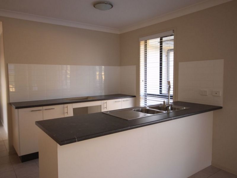 1 Corkwood Court, Coomera QLD 4209