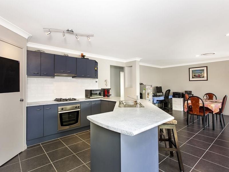 6 Icefire Lane, Coomera Waters QLD 4209