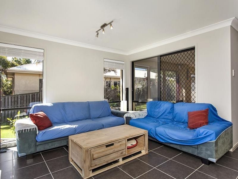 6 Icefire Lane, Coomera Waters QLD 4209