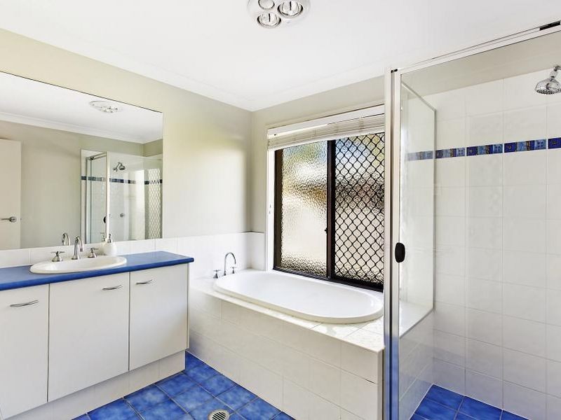 6 Icefire Lane, Coomera Waters QLD 4209