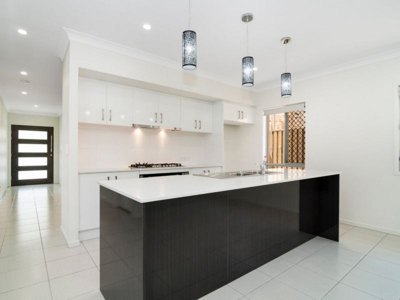 7 Idalia Street, Pimpama QLD 4209