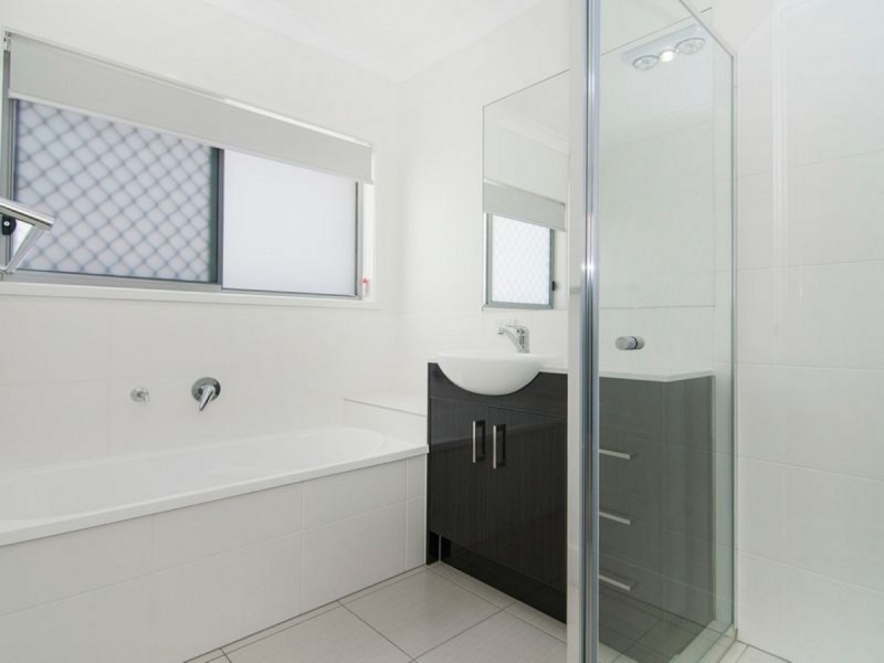 7 Idalia Street, Pimpama QLD 4209