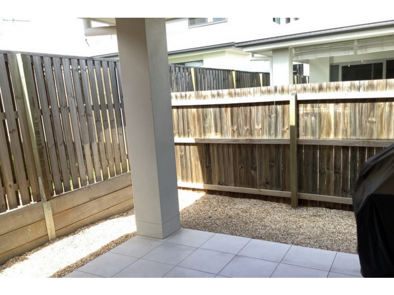 7 Idalia Street, Pimpama QLD 4209