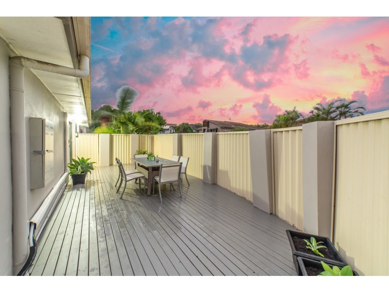 2/11 Stacer Street, Upper Coomera QLD 4209