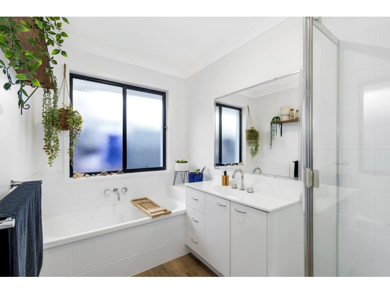 13 Ridgecrop Street, Upper Coomera QLD 4209