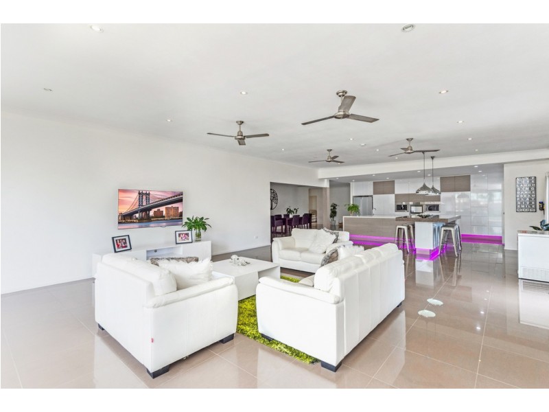 89 Pascoe Road, Ormeau QLD 4208