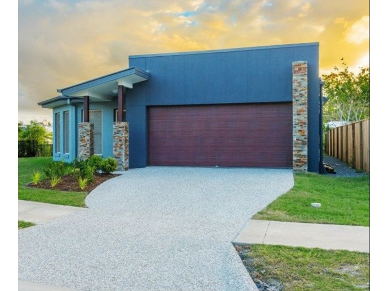 7 Antonio Place, Coomera QLD 4209