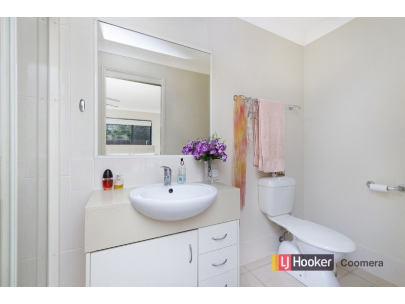 2/1 Freestone Drive, Upper Coomera QLD 4209
