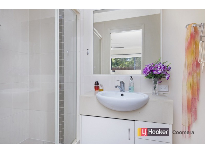 2/1 Freestone Drive, Upper Coomera QLD 4209