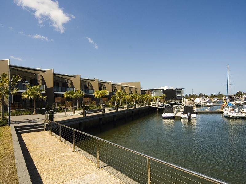 13 Kestrel Lane, Coomera Waters QLD 4209