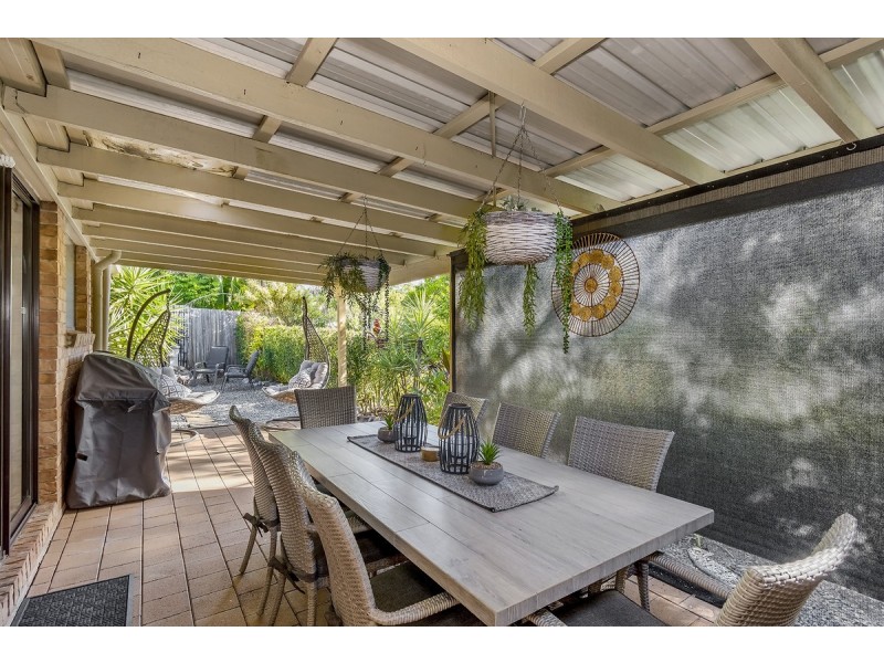 2/3 Wayne Place, Oxenford QLD 4210