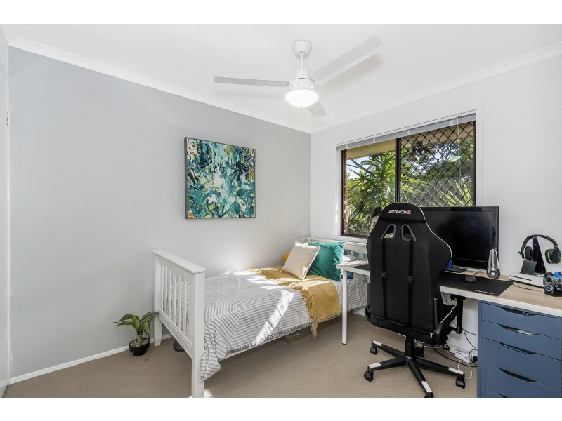 2/3 Wayne Place, Oxenford QLD 4210