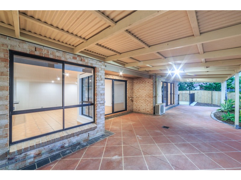 31 Catchlove Street, Maudsland QLD 4210