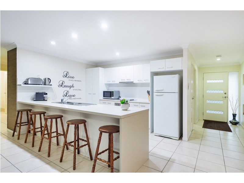 2 Breezeway Drive, Bahrs Scrub QLD 4207