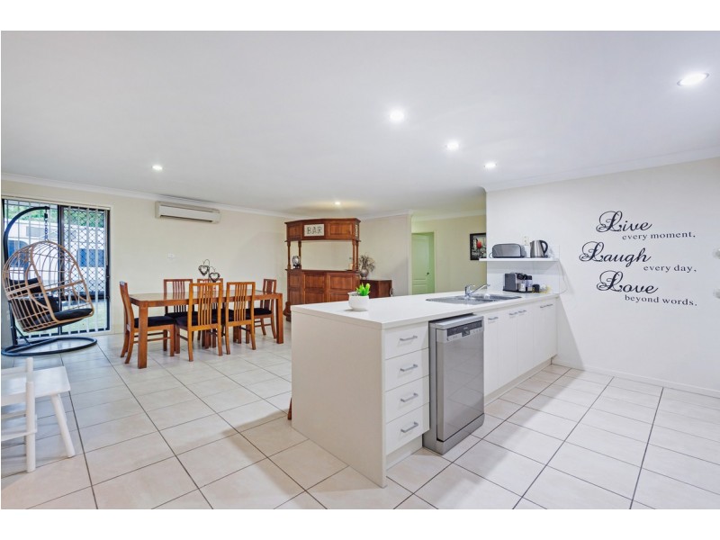 2 Breezeway Drive, Bahrs Scrub QLD 4207